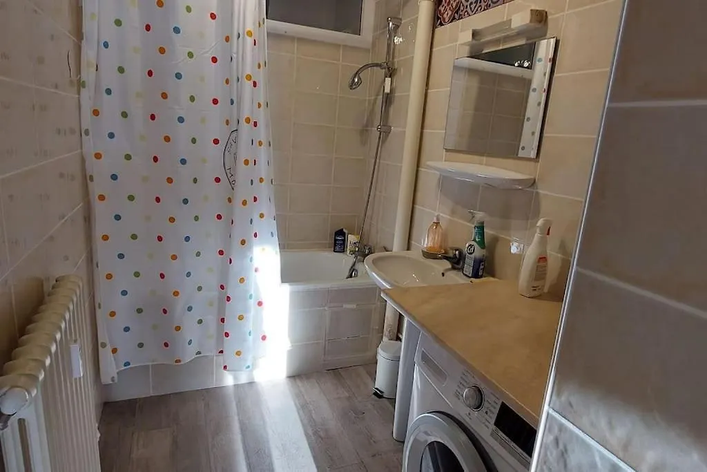 Appartement Tres Lumineux Calme Avec Parking Privatif Cahors 0*,